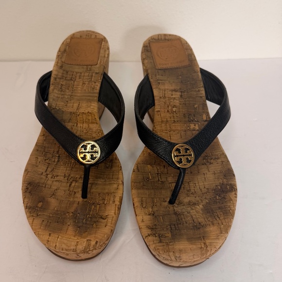 Tory Burch Thora Cork Wedge Thong Sandals Black Leather Logo Size 9 - Picture 3 of 9